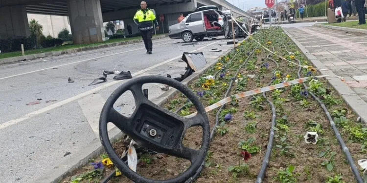 İzmir’de kaçakçılık operasyonu: 3 tutuklama