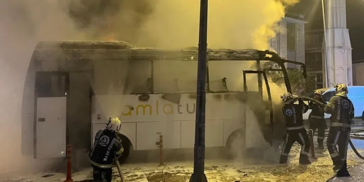 İzmir’de kaçakçılık operasyonu: 3 tutuklama