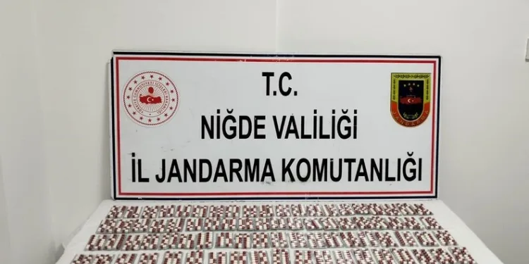‘Karşılıksız çek’ firarisi Konak’ta yakalandı