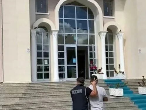 ‘Karşılıksız çek’ firarisi Konak’ta yakalandı