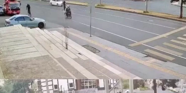 ‘Karşılıksız çek’ firarisi Konak’ta yakalandı