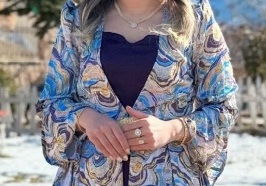 Balkondan düşen kadın hayatını kaybetti