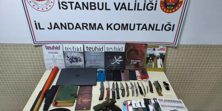 Balkondan düşen kadın hayatını kaybetti