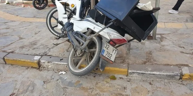 Bigadiç’te ev yangını: 1 ölü