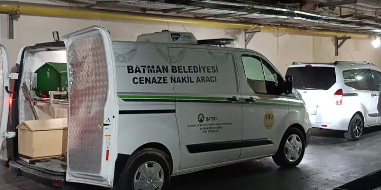 Bigadiç’te ev yangını: 1 ölü