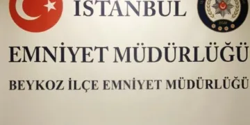 Taksi ile sepetli motosiklet çarpıştı: 2 yaralı