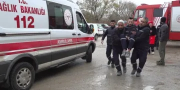 Sivas’ta zincirleme trafik kazası: 4 yaralı