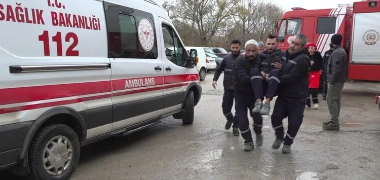 Sivas’ta zincirleme trafik kazası: 4 yaralı