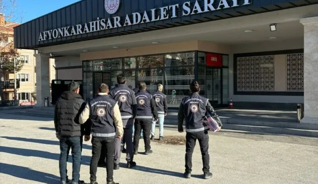 Sivas’ta zincirleme trafik kazası: 4 yaralı