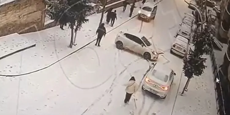 Sivas’ta zincirleme trafik kazası: 4 yaralı