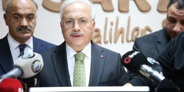 Sivas’ta zincirleme trafik kazası: 4 yaralı