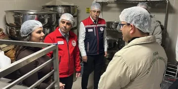Sivas’ta zincirleme trafik kazası: 4 yaralı