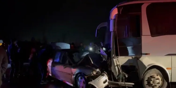 Sivas’ta zincirleme trafik kazası: 4 yaralı