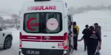 Sivas’ta zincirleme trafik kazası: 4 yaralı