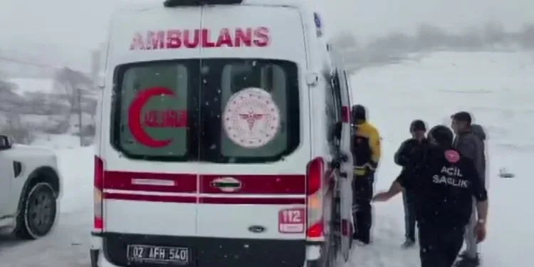 Sivas’ta zincirleme trafik kazası: 4 yaralı