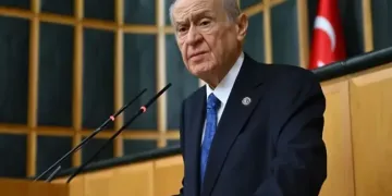 “Uçak kazası düşündürücü ve üzücü”