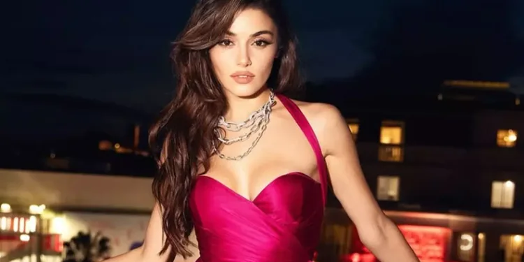 ‘Hande Erçel ünlü yapımcıyla aşk yaşıyor’ iddiası