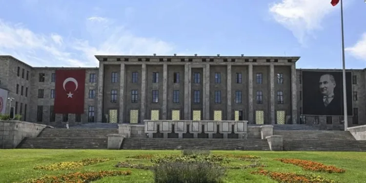 Meclis’te taciz skandalı: 4 şüpheli daha gözaltına alındı