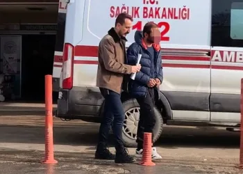 Bursa’da arkadaşını dizinden vuran şüpheli yakalandı