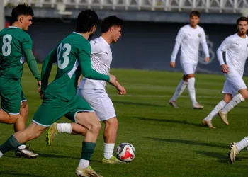 Bursaspor hazırlık maçında Nilüfer FK’yı 3-0’la geçti