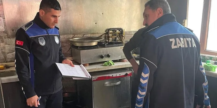 Zabıtadan yeni yıl öncesi sıkı denetim