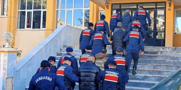 Kütahya merkezli siber dolandırıcılık operasyonu, 2 tutuklama