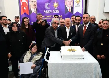 AK Parti Bursa ailesi büyümeye devam ediyor