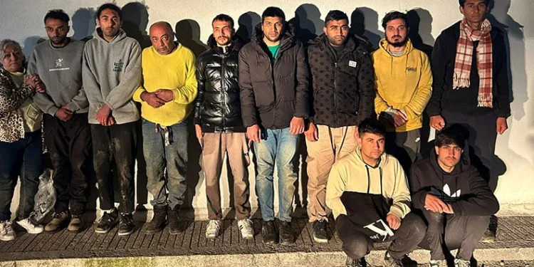 Edirne’de 32 kaçak göçmen yakalandı
