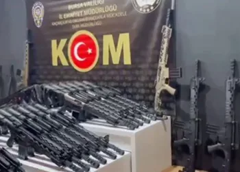 Bursa’da kaçak silah operasyonu: 118 ruhsatsız tüfek ele geçirildi