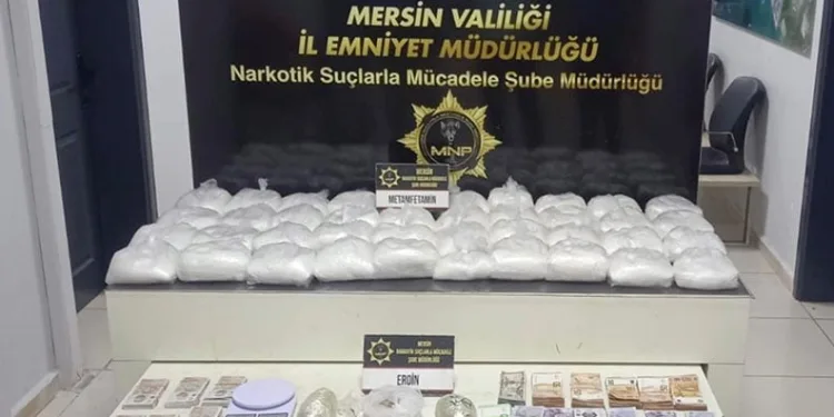 Kilolarca uyuşturucu ele geçirilen şüpheliden 4 milyon TL’lik döviz çıktı
