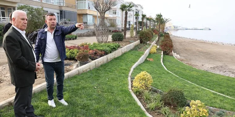 Büyükşehir, Mudanya’ya değer katıyor