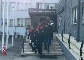 Bursa’daki restoran kavgasında 10 şüpheli gözaltına alındı