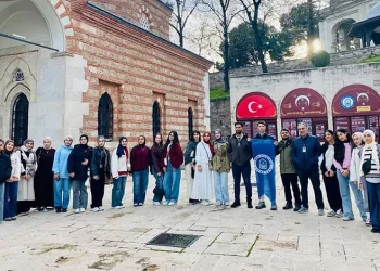 Yıldırımlı gençler Bursa’yı keşfediyor