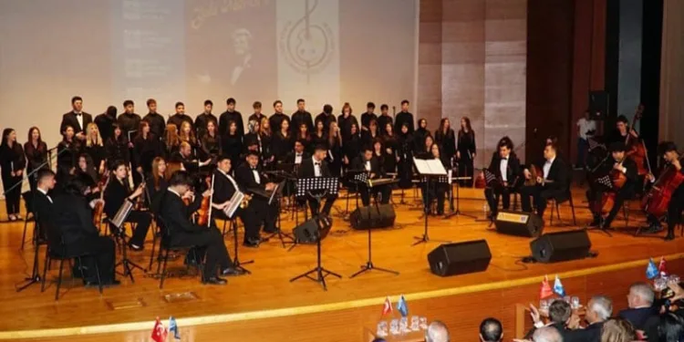 Zeki Müren’in 94’üncü doğum gününde unutulmadı