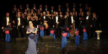 Nilüfer Belediyesi Türk Sanat Müziği Korosu’ndan unutulmaz konser
