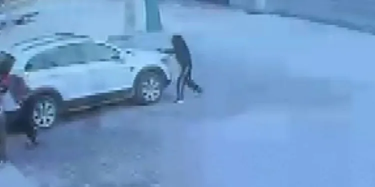 Şanlıurfa’da aynı gün iki iş yerine silahlı saldırı kamerada