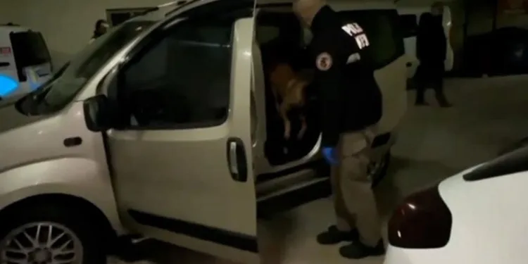 Bolu’da uyuşturucu operasyonu: 17 kişi yakalandı