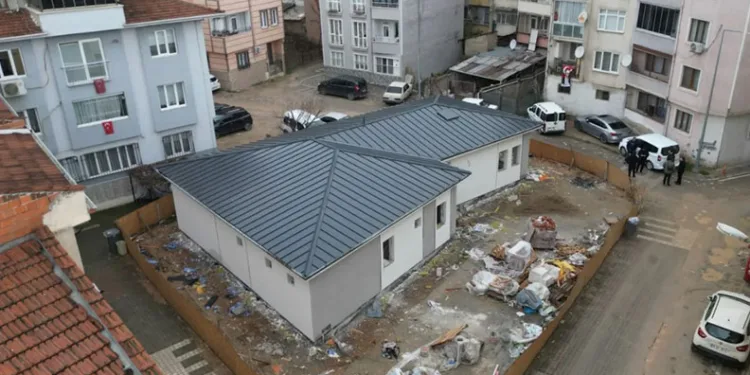 Sinanbey’in yeni aile sağlık merkezi yükseliyor
