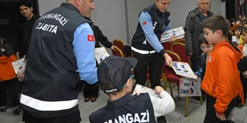 Osmangazi’de minikler zabıtanın görevlerini öğrendi