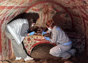 İznik’te benzersiz ‘Çoban İsa’ figürü ortaya çıkarıldı