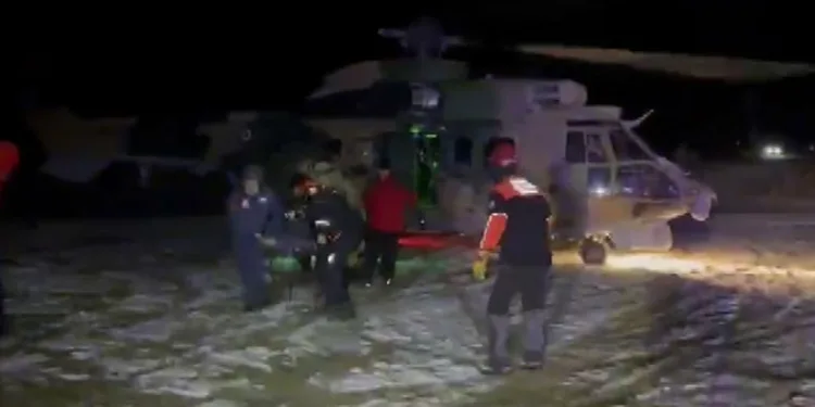 Hasan Dağı’nda mahsur kalan öğrenciler helikopterle kurtarıldı