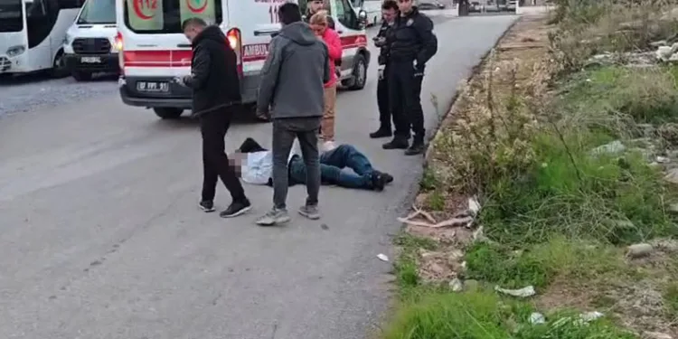 Husumetlileriyle karşılaşan genç bıçaklanarak yaralandı