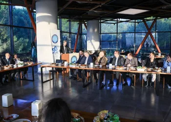 BUÜ’de personel motivasyonu ön planda