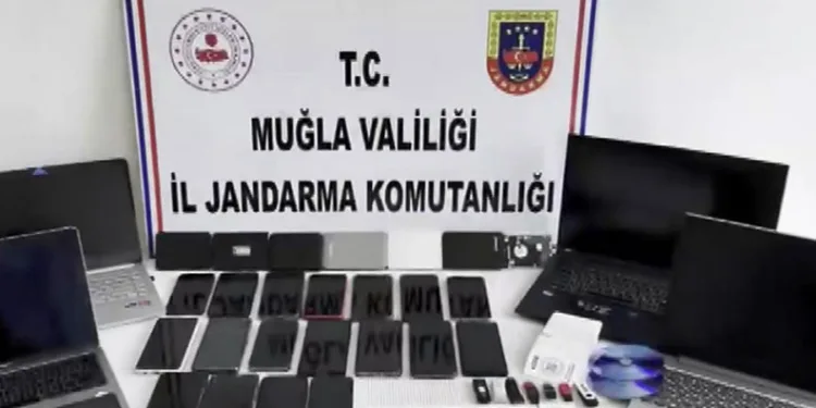 Muğla merkezli üç ilde dolandırıcılık operasyonu