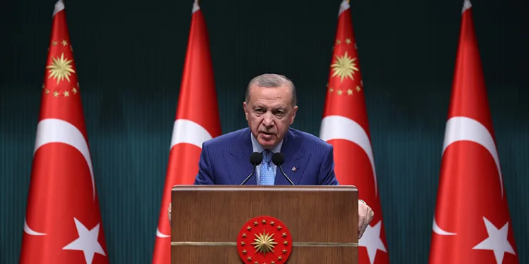 “Muhalefetin iş bilmezliğine bakıp asla umutsuzluğa kapılmayın”