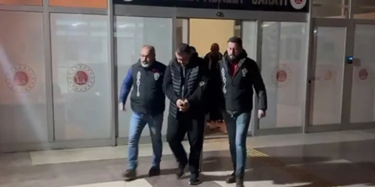 Bergama’da uyuşturucu operasyonu: 2 şüpheli tutuklandı