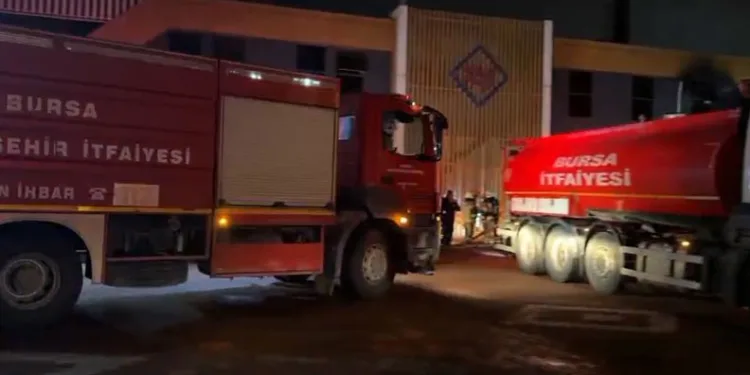 Kestel’de fabrika yangını paniğe neden oldu