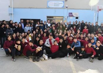 Osmangazi Belediyesi’nden çocukların içlerini ısıtan dayanışma