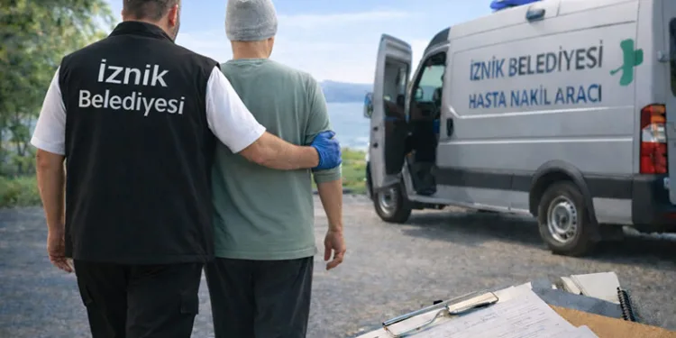 İznik Belediyesi 2025 yılında 5 bin hasta nakil hizmeti gerçekleştirdi