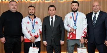 Erkan Aydın tarihi başarı yakalayan kardeşleri ağırladı